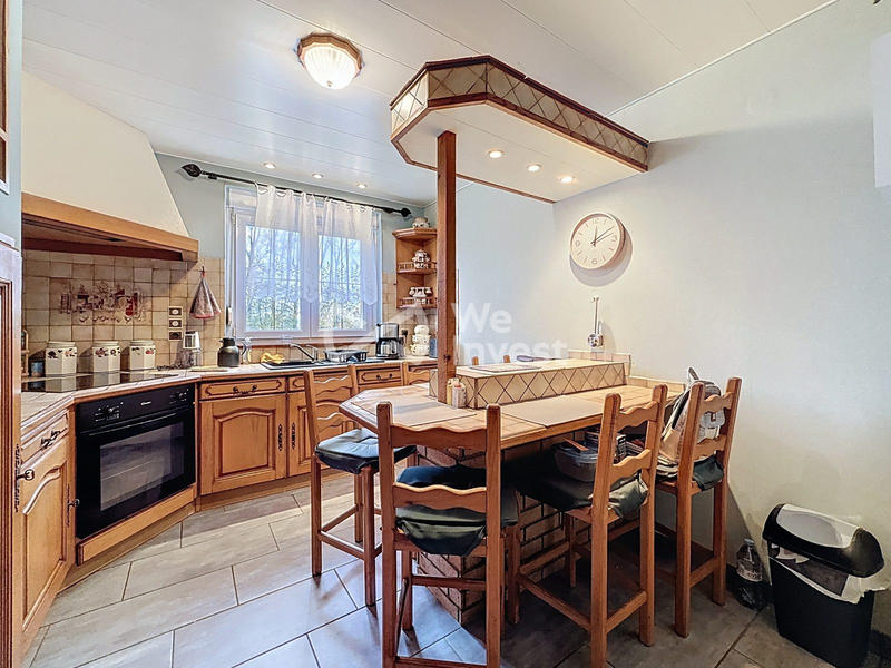 Maison - 132 m² - 9 pièces