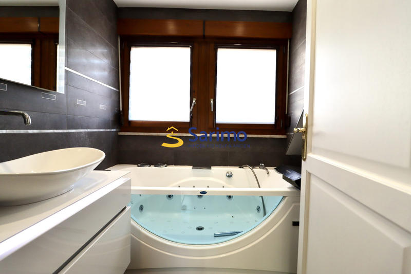 Duplex - 100 m² - 5 pièces