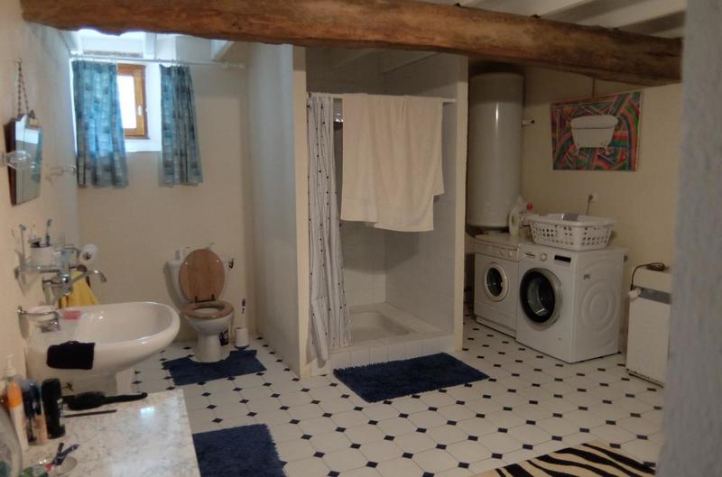 Maison - 210 m² - 6 pièces