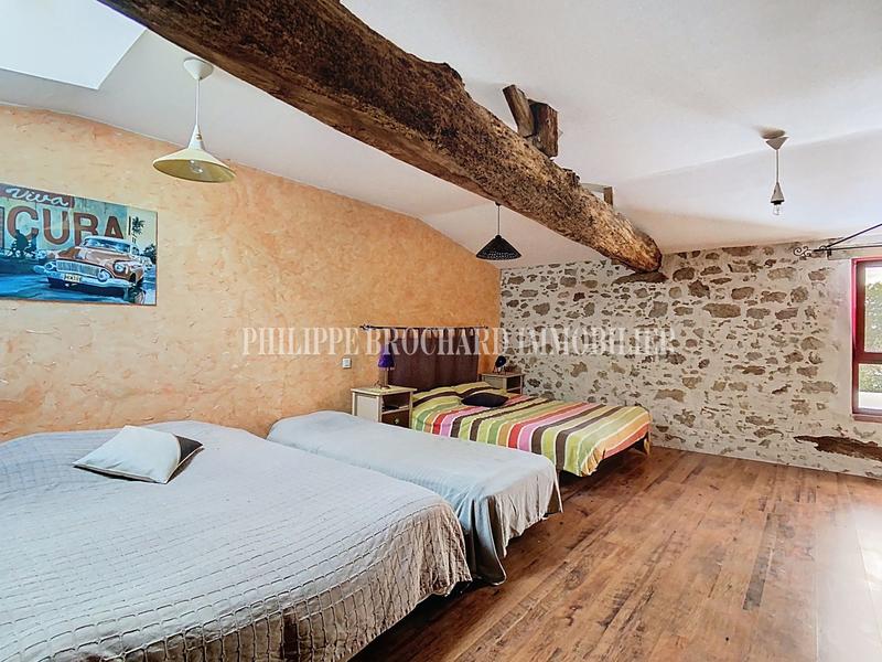 Maison ancienne - 235 m² - 7 pièces