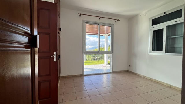 Maison - 165 m² - 6 pièces