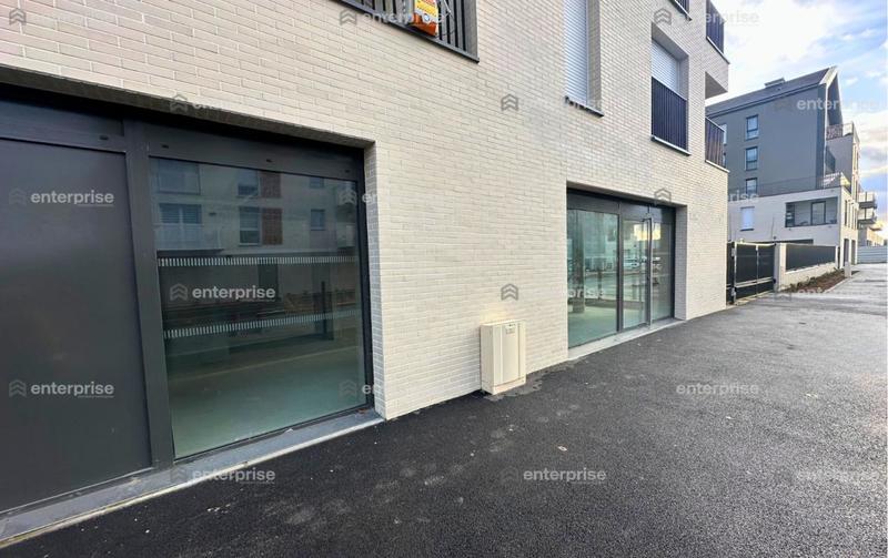 Local commercial - 78 m²