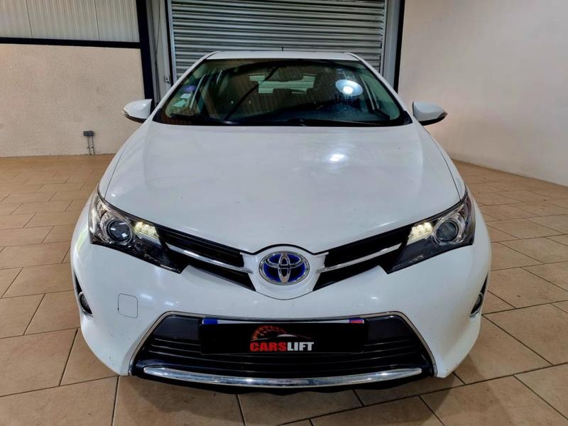 Toyota Auris 1.8 Vvt-i Hsd Cvt Hybride 99 ch Dynamic - Garantie 6 Mois