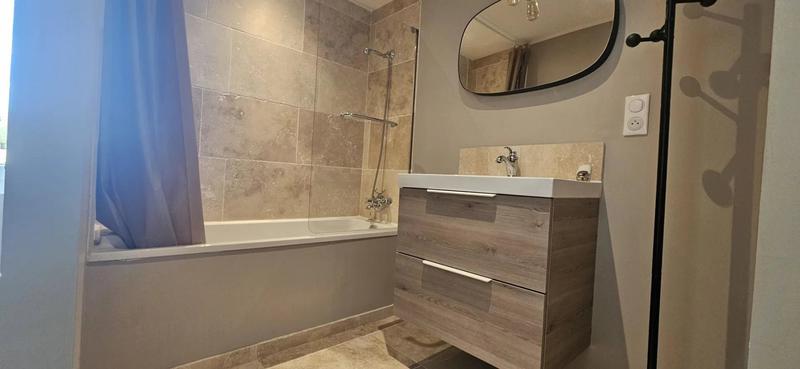 Maison - 177 m² - 7 pièces