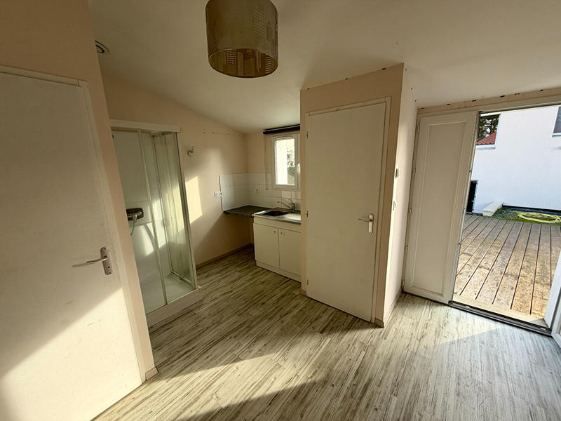 Maison - 205 m² - 7 pièces