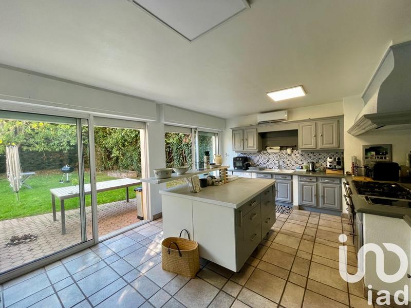 Maison - 178 m² - 7 pièces