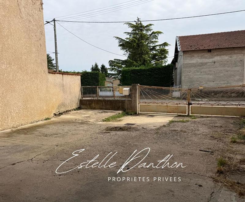 Maison - 140 m² - 8 pièces