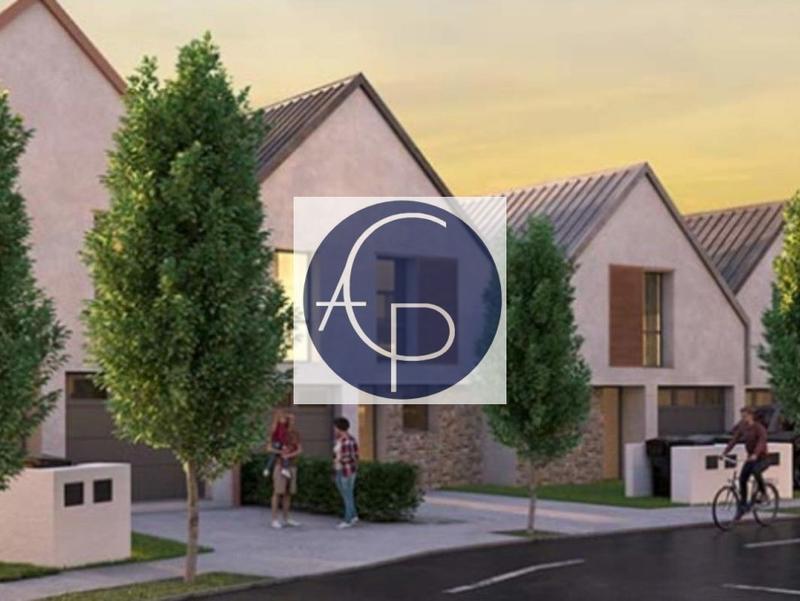 Appartement - 93 m² - 5 pièces