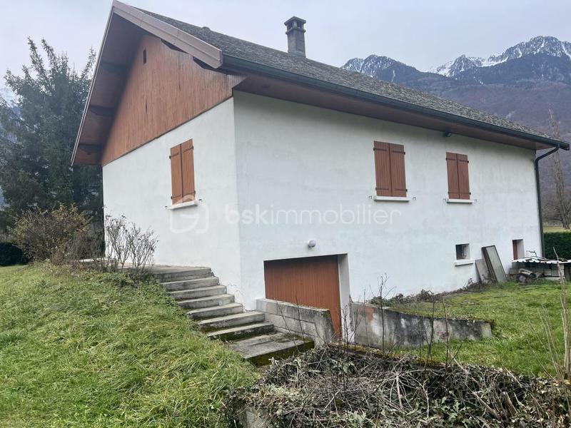 Maison - 100 m² - 4 pièces