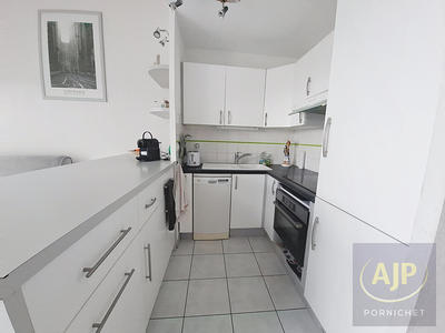 Appartement - 77 m² - 3 pièces