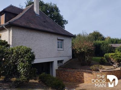 Maison - 150 m² - 5 pièces