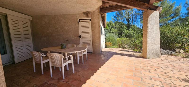 Maison - 162 m² - 9 pièces