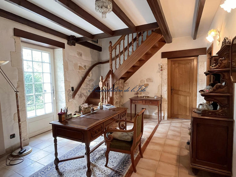 Maison - 140 m² - 7 pièces