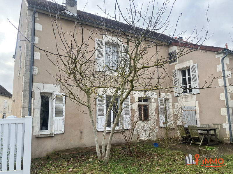 Maison ancienne - 132 m² - 6 pièces