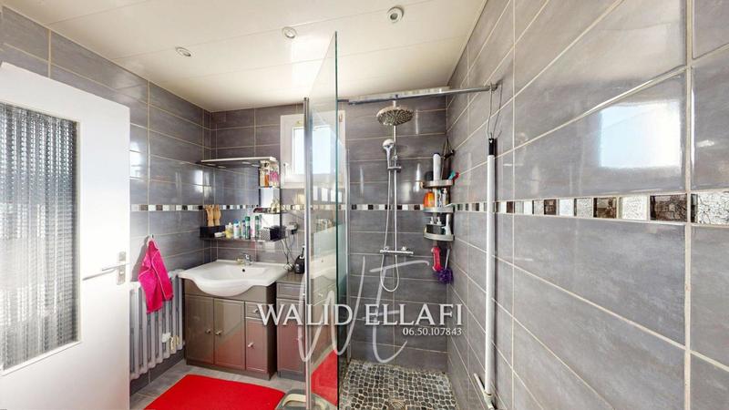 Maison - 120 m² - 4 pièces