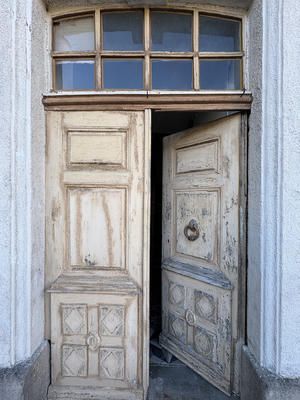 Maison - 300 m² - 10 pièces