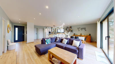 Maison - 131 m² - 6 pièces