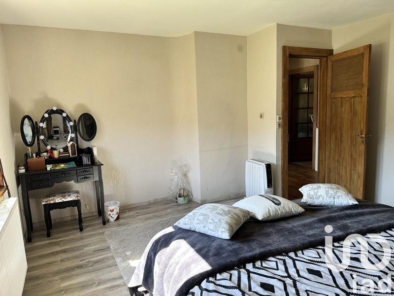 Maison - 168 m² - 8 pièces