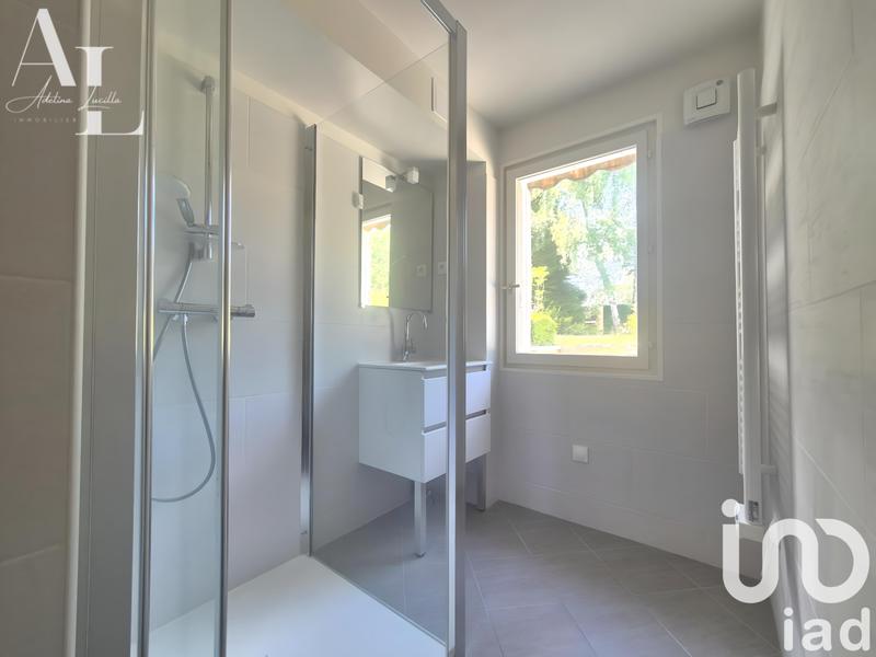 Maison - 197 m² - 8 pièces