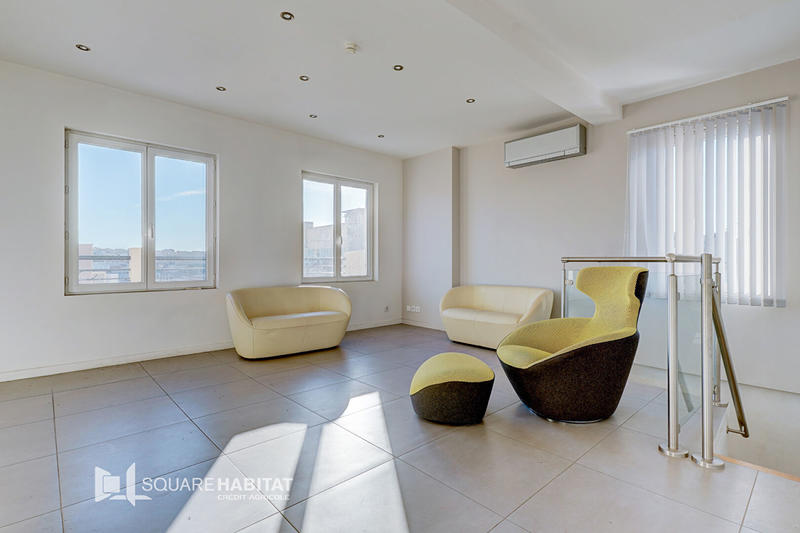 Appartement - 83 m² - 4 pièces