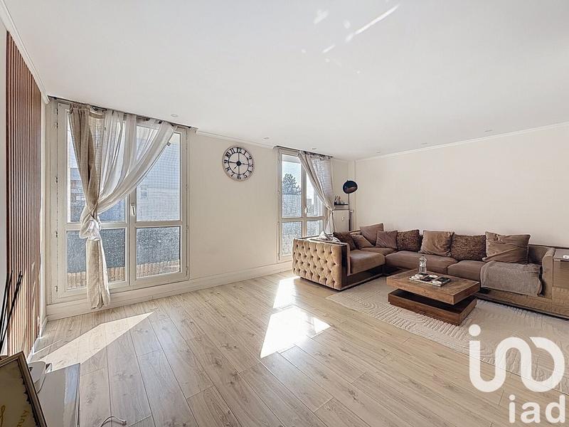 Appartement - 98 m² - 5 pièces