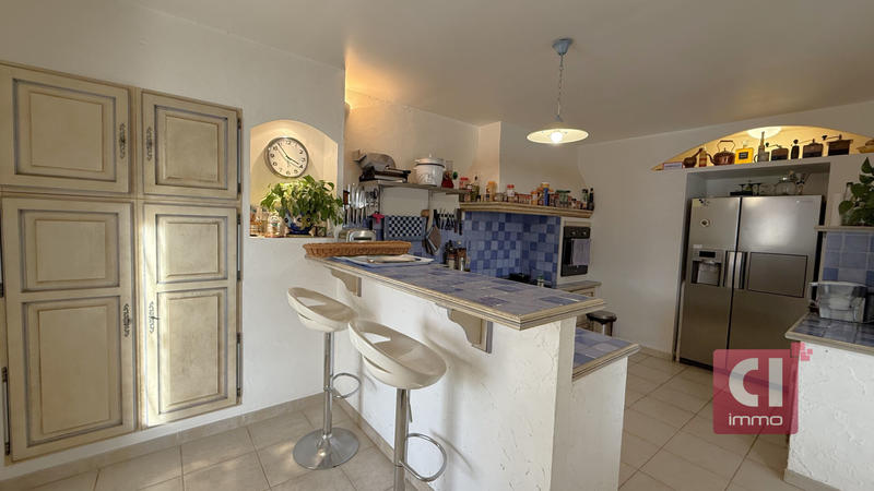 Maison - 144 m² - 6 pièces