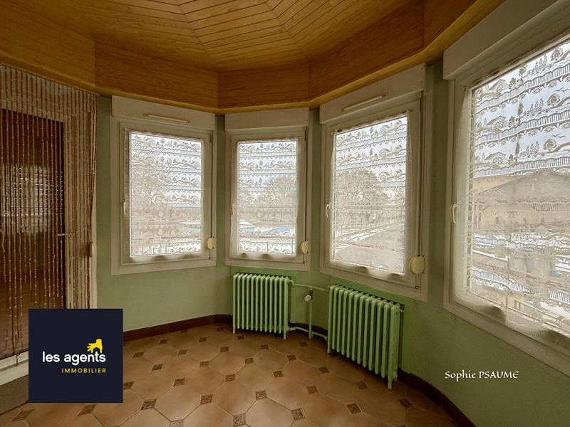 Maison - 120 m² - 7 pièces