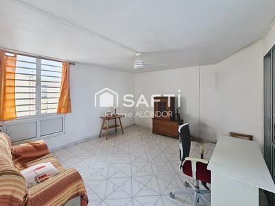 Appartement - 97 m² - 4 pièces