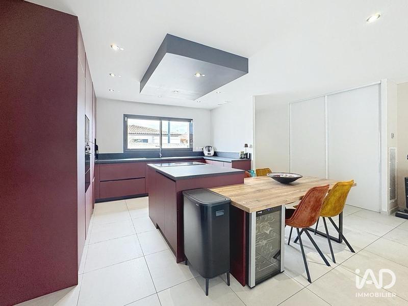 Maison - 165 m² - 5 pièces