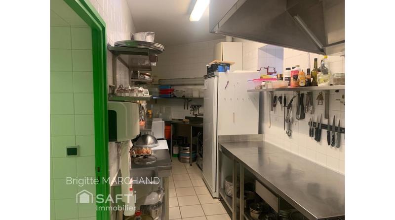 Local commercial - 220 m² - 5 pièces