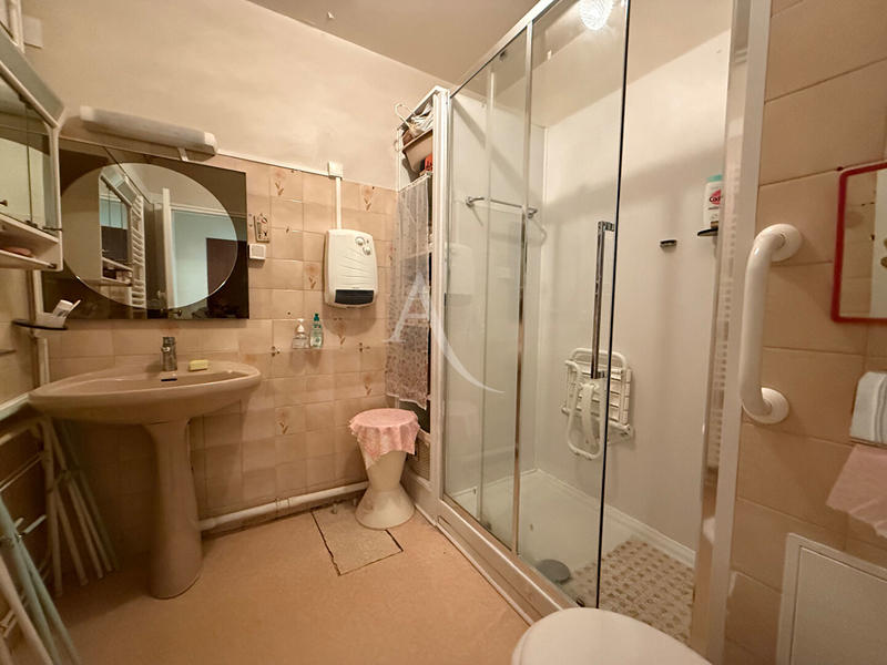 Appartement - 110 m² - 5 pièces