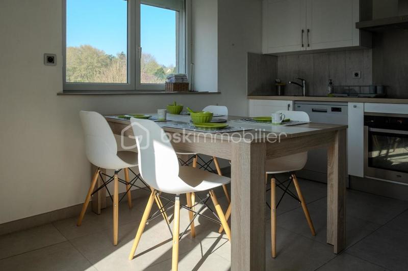 Maison - 165 m² - 6 pièces