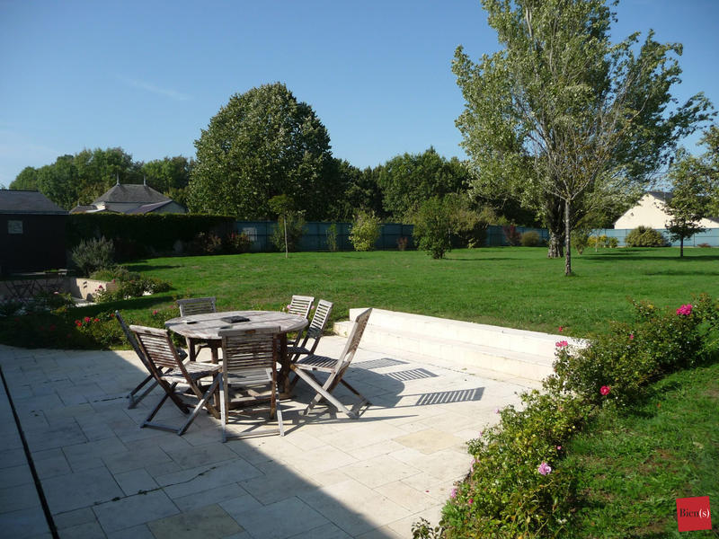 Maison ancienne - 237 m² - 8 pièces