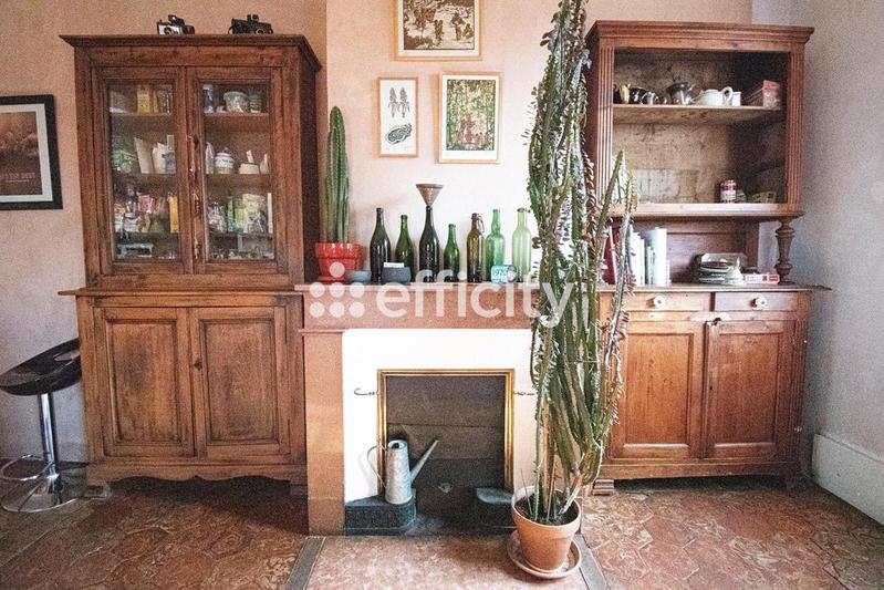 Appartement - 150 m² - 5 pièces