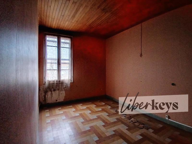 Maison - 362 m² - 7 pièces