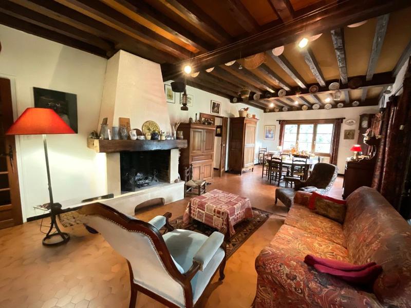 Maison - 162 m² - 7 pièces