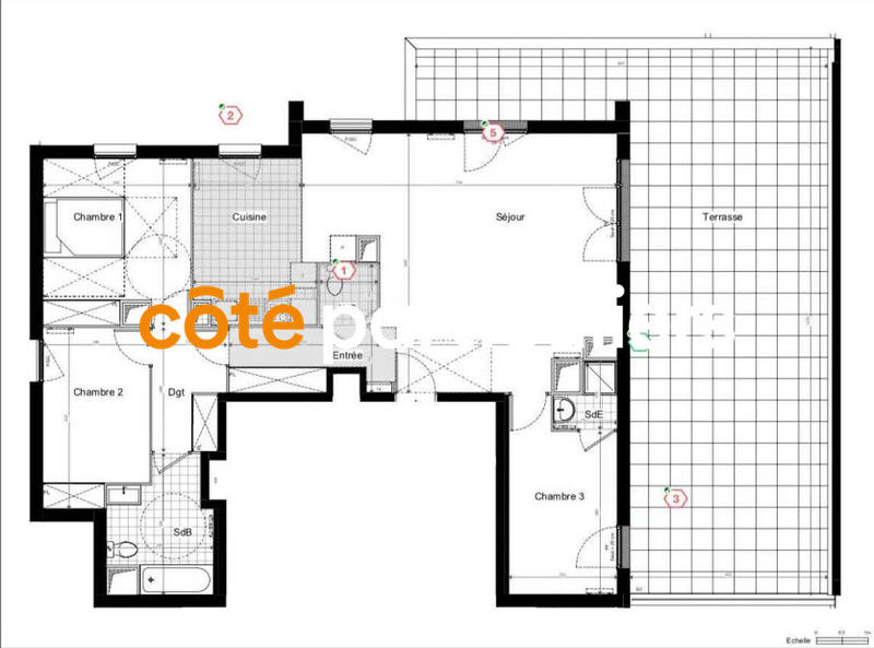 Appartement - 103 m² - 4 pièces