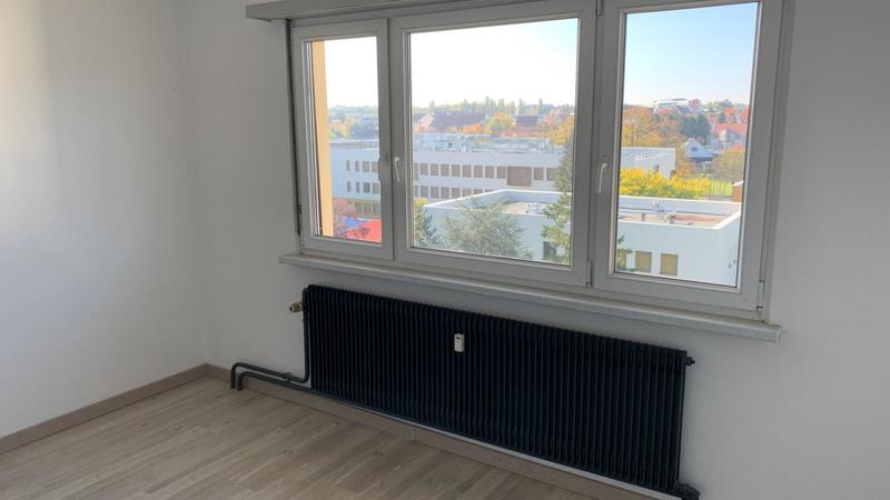 Appartement - 90 m² - 5 pièces