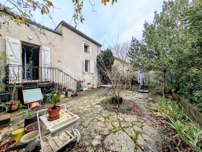 Maison de village - 114 m² - 5 pièces