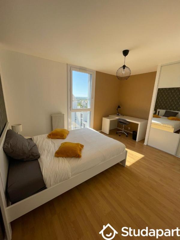 Chambre - 14 m² - 1 pièce