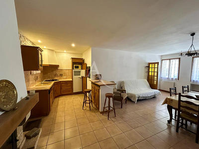 Maison - 102 m² - 4 pièces