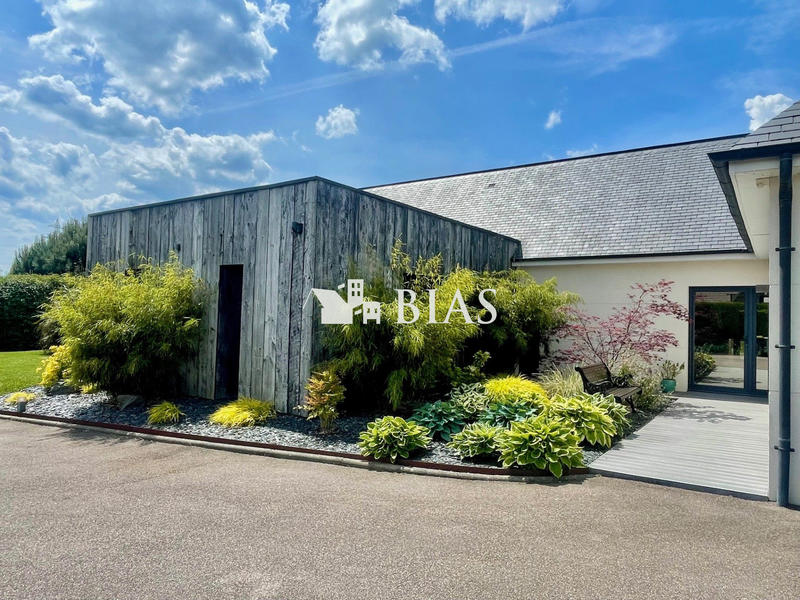 Maison contemporaine - 186 m² - 6 pièces