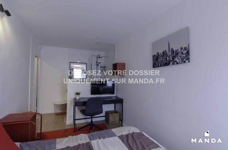 Chambre - 9 m² - 4 pièces