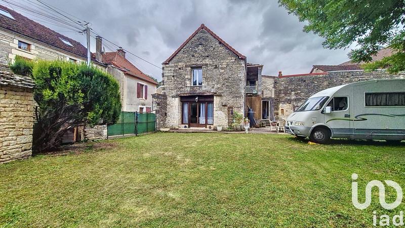 Maison de village - 225 m² - 9 pièces