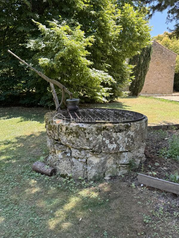 Château - 575 m² - 13 pièces