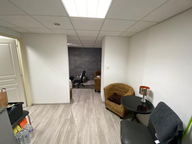 Fonds de commerce - Magasins - 108 m²