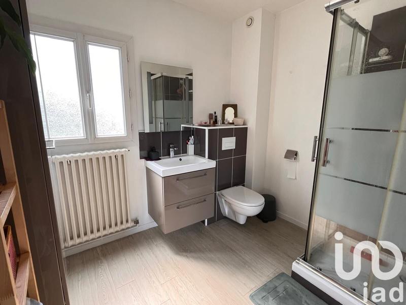 Maison - 94 m² - 5 pièces