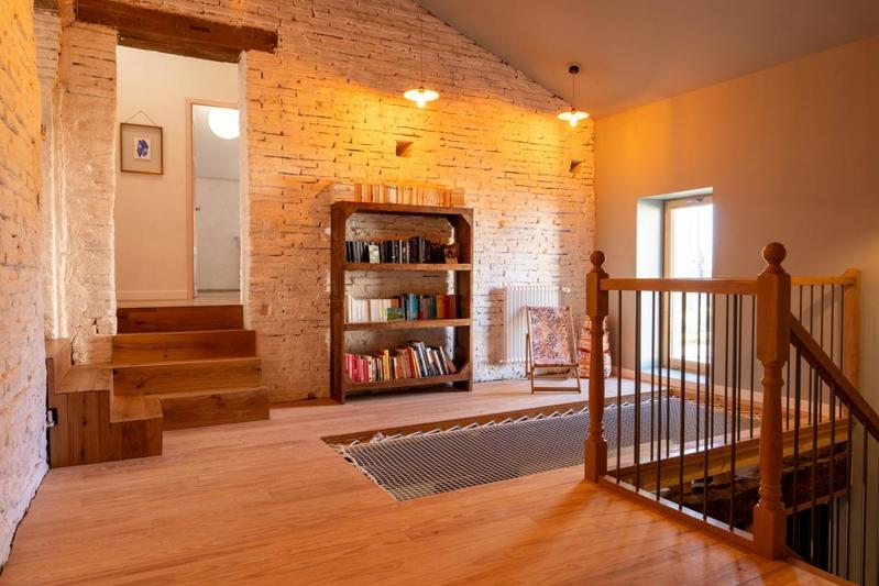 Propriété - 435 m² - 11 pièces