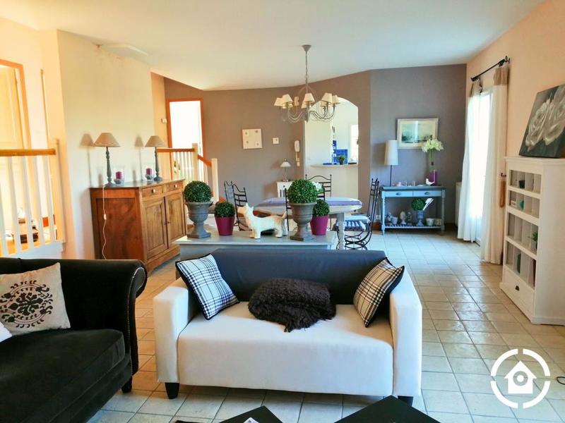 Maison - 143 m² - 6 pièces