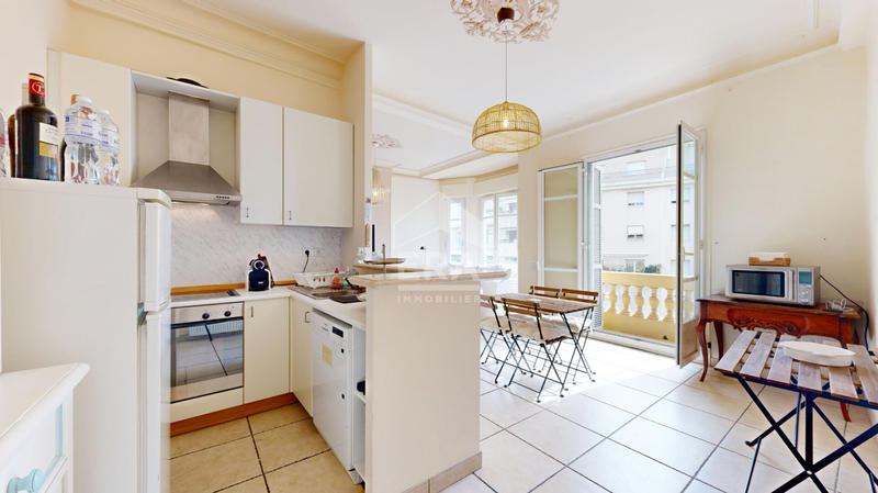 Appartement - 76 m² - 3 pièces